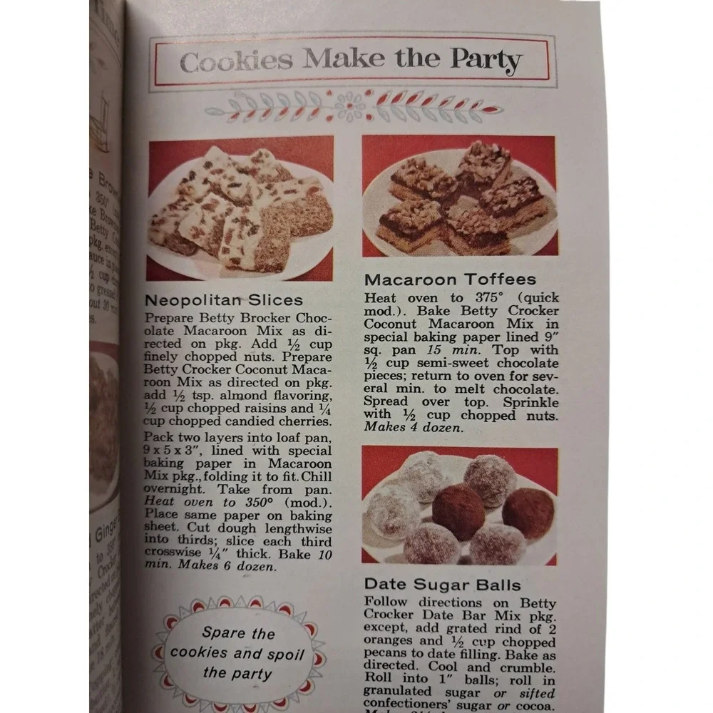 Vintage Betty Crocker's Country Kitchen Cookies Recipes Booklet‎ Printed 1958